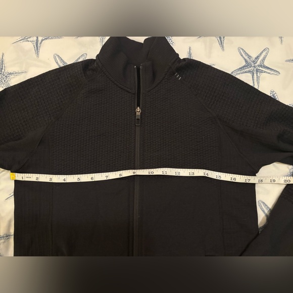 Lululemon Engineered Warmth Full Zip Mens Black Jacket Like New Layer Size XS - Picture 5 of 8